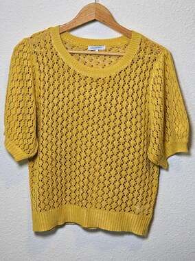 Crescent Women’s L Yellow Open-Knit Lightweight Crewneck Short Sleeve Pullover